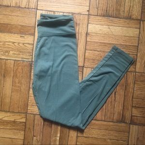 🍂 Victoria Sport Yoga Pants